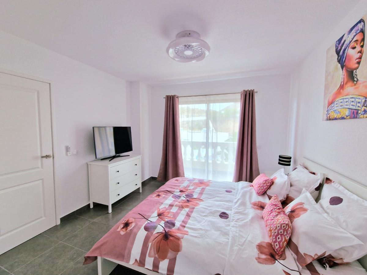 Rhea Calista Apartament Los Cristianos  Dış mekan fotoğraf
